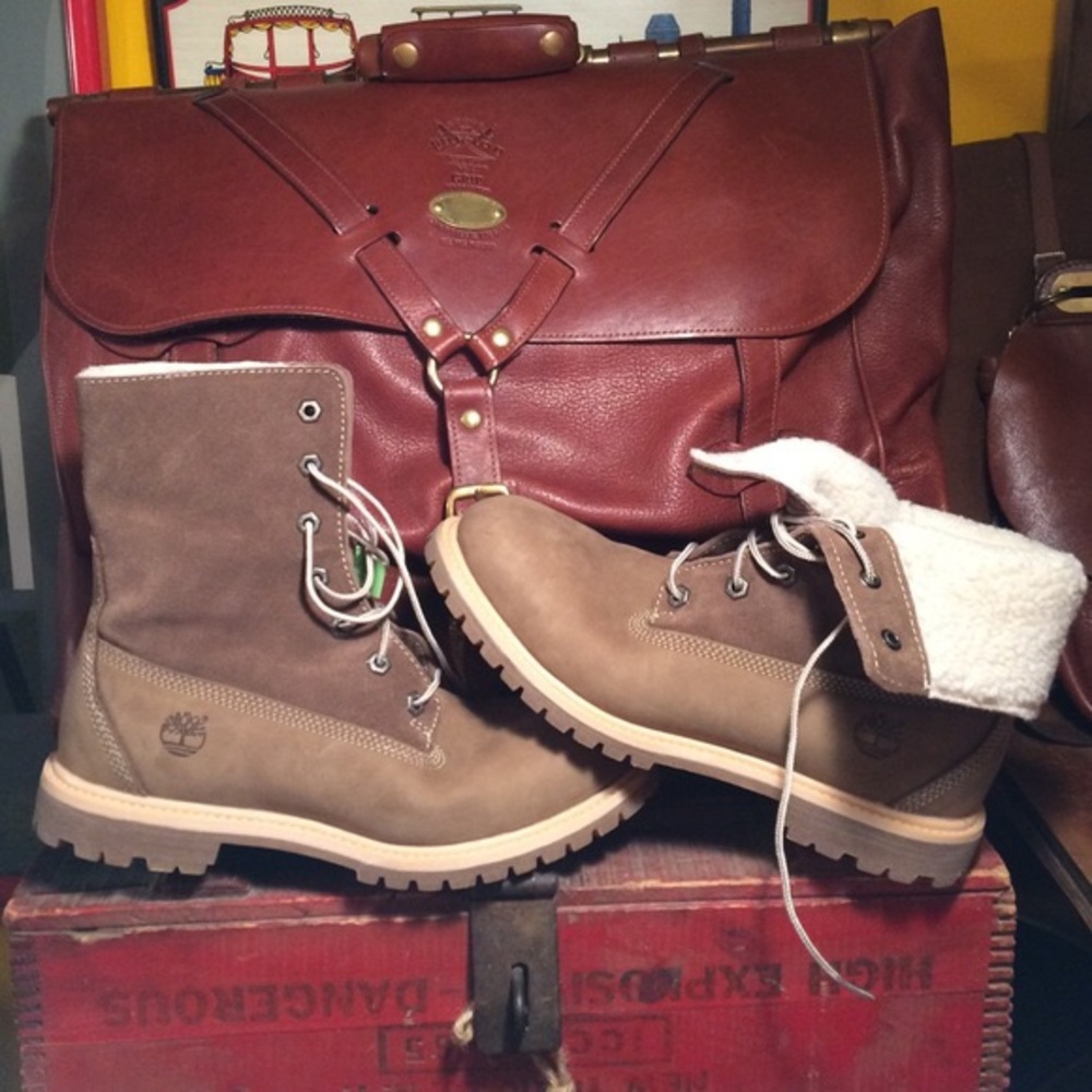 Authentic Timberland teddy fleece fold down boots